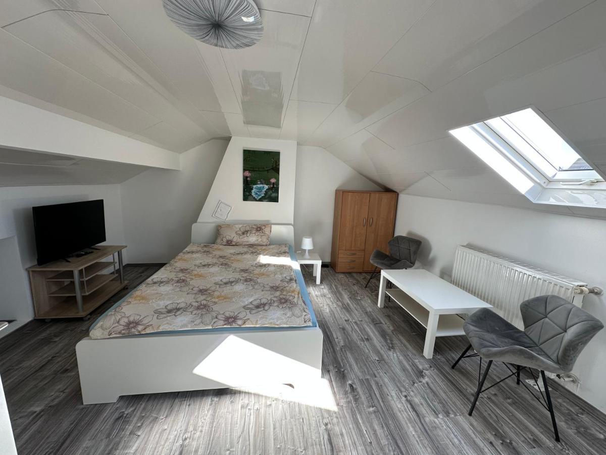 Ferienwohnung Am Hafen Wilhelmshaven Exterior photo